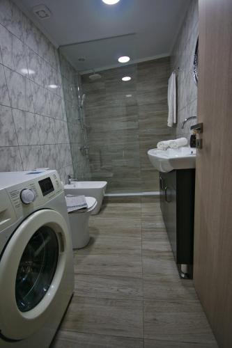 Ванная комната в West Crete House