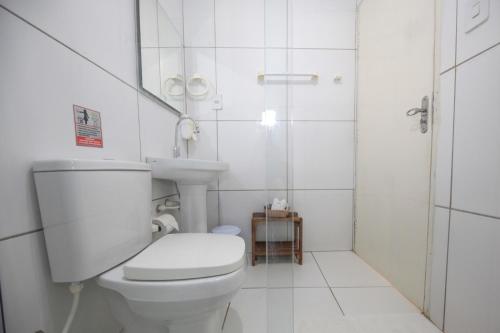 Bilik mandi di Pousada Canto do Boldró