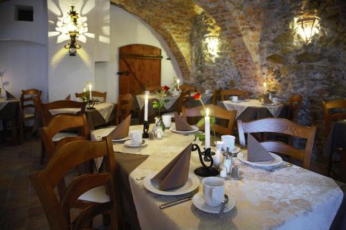 Restorāns vai citas vietas, kur ieturēt maltīti, naktsmītnē Hotel Italia