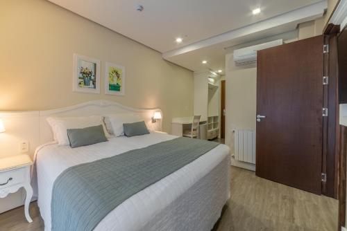 Hotel Monte Felice Bosqueにあるベッド