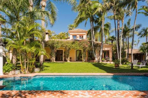 Grand Marbella Estate with tropical gardens