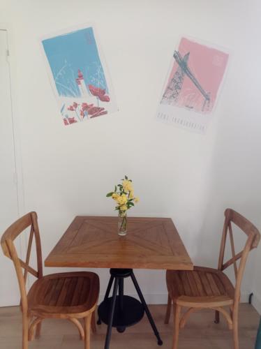 Photo de la galerie de l'établissement Studio près de la mer, à Beurlay