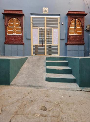 Η πρόσοψη ή η είσοδος του Little prince guest house & homestay
