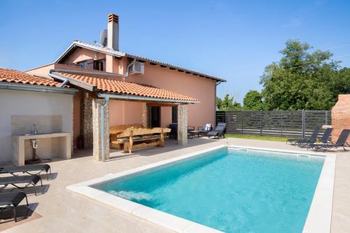Фотография из галереи Holiday Home Franika в Медулине