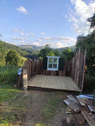 Nespecifikovaný výhled na hory nebo výhled na hory při pohledu z apartmánu