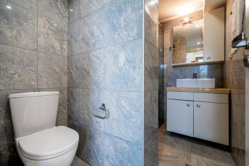 Un baño de Marilia suite