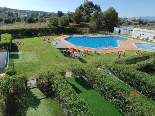 Utsikt mot bassenget på Mar à Vista Algarve Summer eller i nærheten