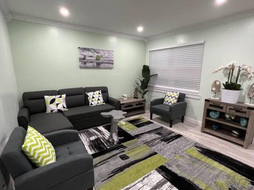 Tranquility in paradise- 2 bedroom villa w/parking photo 19