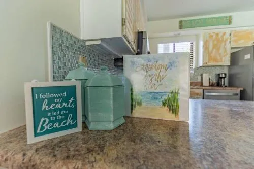 Spacious Family Hideaway on the Emerald Coast! photo 1