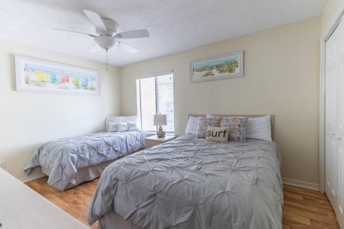 Spacious Family Hideaway on the Emerald Coast! photo 14