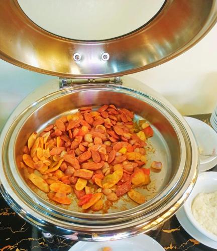 Jídlo v hotelu nebo okolí