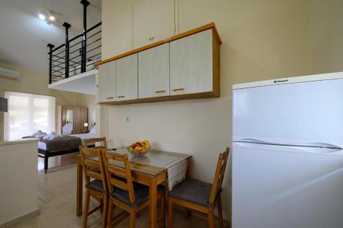 Gallery image of Planet Seaside Apartments in Kalamata