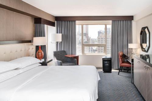 Sheraton Indianapolis City Centre Hotel Image
