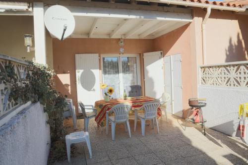 Photo de la galerie de l'établissement Nr 25 Vakantiehuisje Portiragnes Les Marines, à Portiragnes