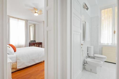 Et badeværelse på Cycas Estate Corfu Town