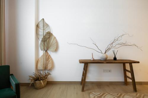 La Côte 2BR with Sea View at Port De La Mer