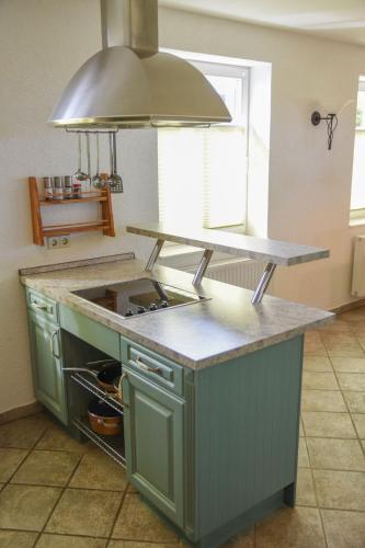 Dapur atau dapur kecil di Dorfstr_ OT Mueggenburg