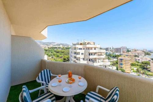 BENALBEACH APARTAMENTO con vistas maravillosas