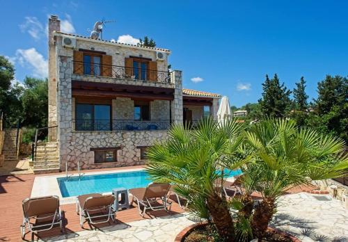 Bazén v ubytování Villa Petalouda Stunning Villa in Tragaki Zante nebo v jeho okolí