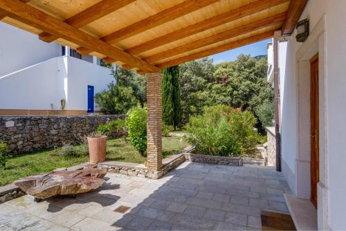 Zahrada ubytování Villa VALERIE with pool and sea view