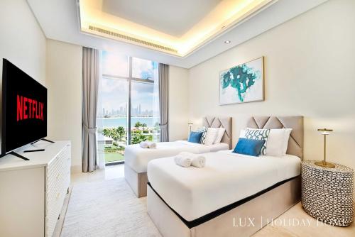 LUX – The Elegant Palm Beach Suite