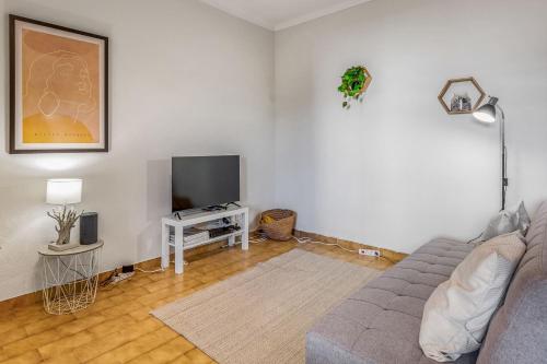 Ocean Breeze 1 BDR Flat in Portimão by LovelyStay