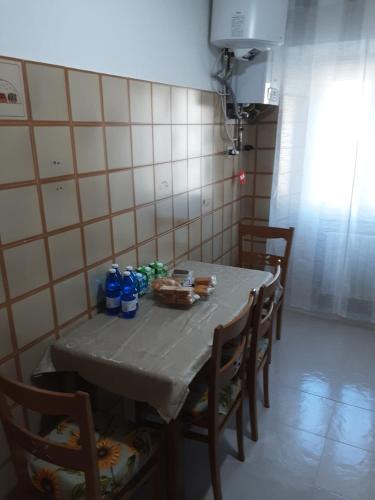 Kuchyň nebo kuchyňský kout v ubytování La casetta nella Tuscia