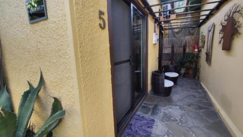 Maison Ambre Guesthouse tesisinde bir banyo