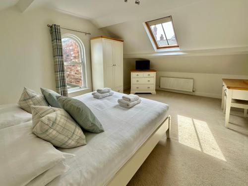 7 Bluebridge Court with Free Parking photo 8