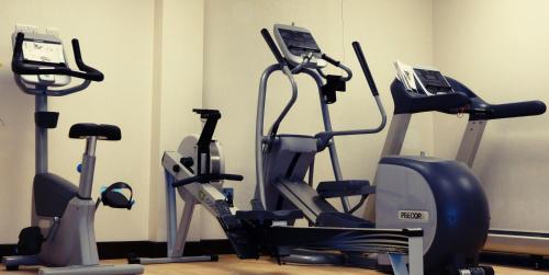 Fitness centrum a/nebo fitness zařízení v ubytování Mercure Edinburgh Haymarket