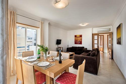 Apartamento WHYLER