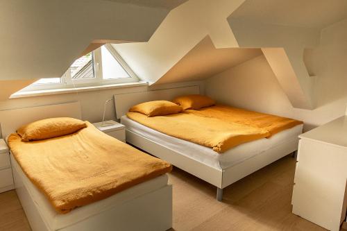 Lova arba lovos apgyvendinimo įstaigoje DB Bled Apartment