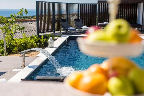 Villa Luna-Private Heated Pool and sauna