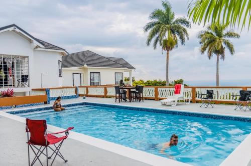 Piscina a Villa Solstice o a prop