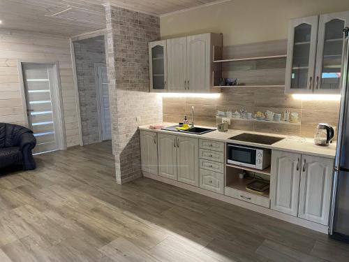 Dapur atau dapur kecil di Fest House