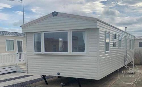 3 bed Caravan at Lyons Robinhood