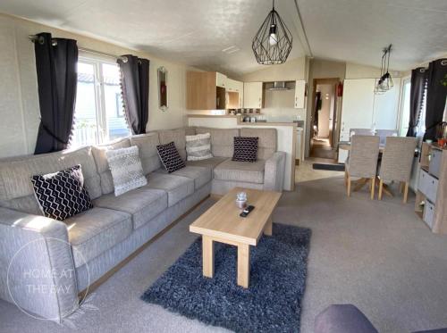Modern Caravan at Lyons Robinhood – Photos 2