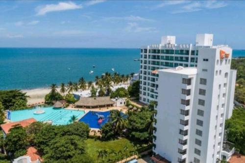 an aerial view of a hotel and the ocean at * * Magnífico * * apto en la playa * *Costazul 405 in Santa Marta