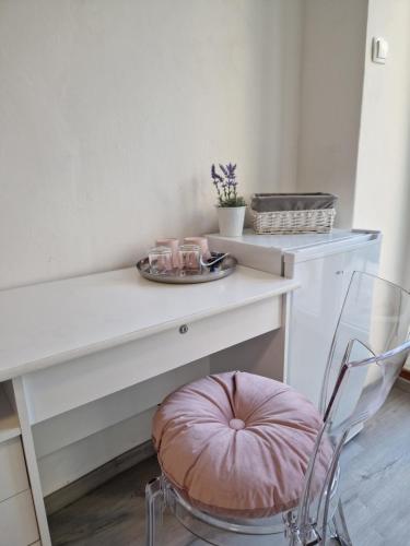 Apartment and Room Marija