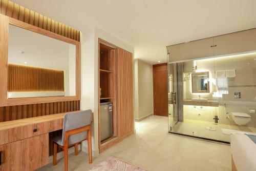 Un baño de New Pyramid Front Hotel
