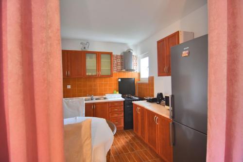 Apartments and Rooms Anika