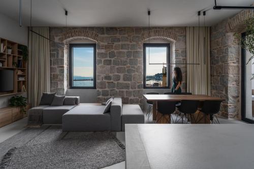 Architect's seafront flat