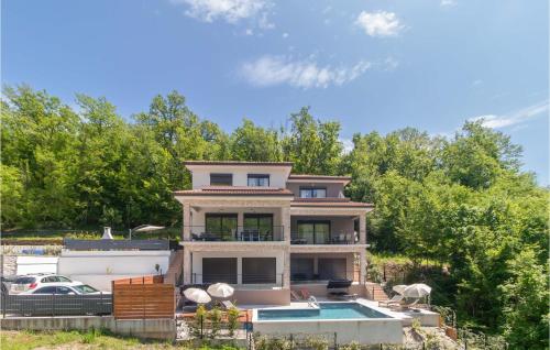 Stunning Home In Veprinac With Jacuzzi, Wifi And 2 Bedrooms