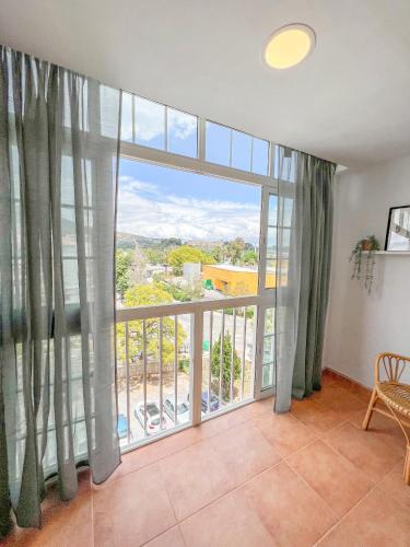 Spacious apartment in the center of Torremolinos