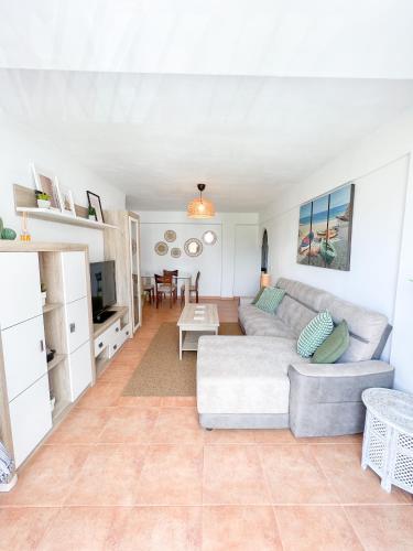 Spacious apartment in the center of Torremolinos