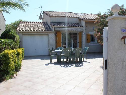 Villa spacieuse 3 pièces avec mezzanine, 6 couchages, proche plage, commerces et balnéothérapie - FR-1-229-855