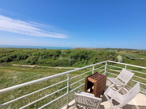 Duplex 2 Chambres avec Parking et Animaux Admis - FR-1-675-22