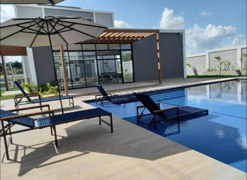 Kolam renang di atau dekat dengan Studio Garden 01