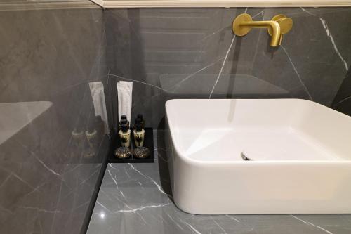 PRESTIGE BOUTIQUE APARTHOTEL - Piazza Duomo View photo 55