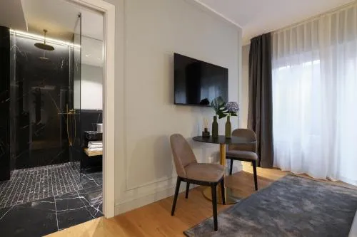 PRESTIGE BOUTIQUE APARTHOTEL - Piazza Duomo View photo 13